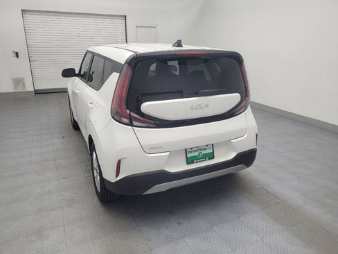 Used 2024 Kia Soul LX w/ Option Group 015 image 6