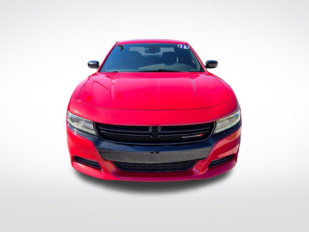 Used 2016 Dodge Charger R/T w/ Plus Group RWD image 11