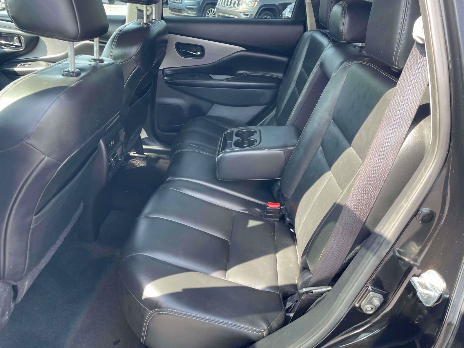 Used 2022 Nissan Murano SV FWD image 15
