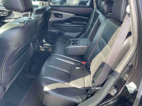 Used 2022 Nissan Murano SV FWD image 15