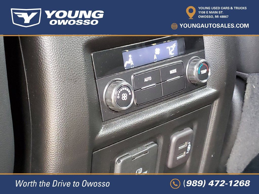 Used 2023 Chevrolet Traverse RS w/ LPO, Floor Liner Package AWD/4WD image 35