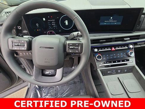 Used 2025 Hyundai Santa Fe Calligraphy AWD/4WD image 18