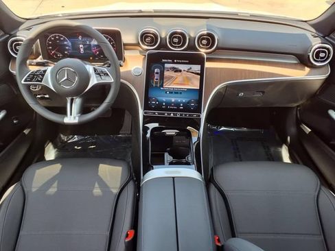New 2025 Mercedes-Benz C 300 4MATIC Sedan image 4