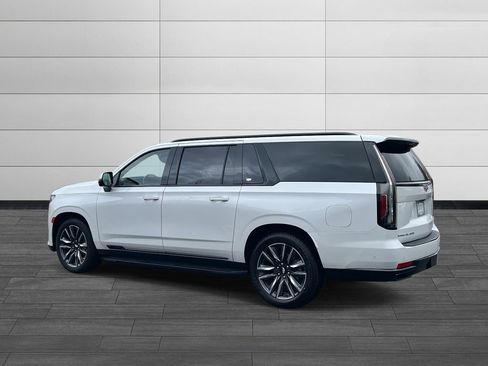 Certified 2023 Cadillac Escalade ESV Sport w/ Touring Package image 3