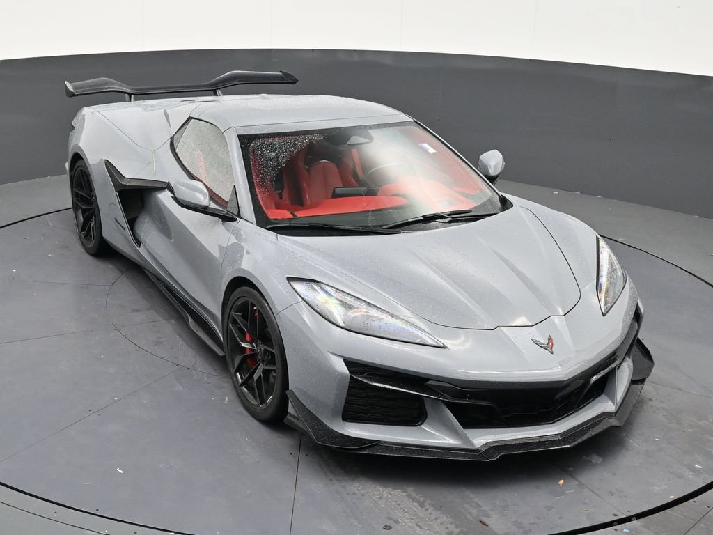 Used 2025 Chevrolet Corvette Z06 w/ Z07 Performance Package RWD image 17