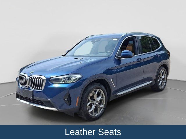 Used 2022 BMW X3 xDrive30i w/ Convenience Package AWD/4WD image 4