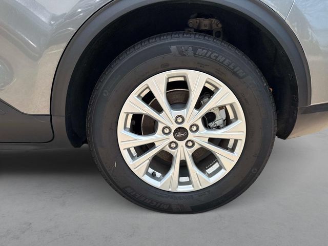 Used 2025 Ford Escape Active FWD image 11