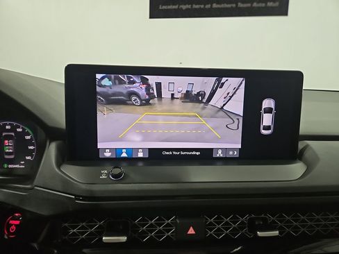 Used 2023 Honda Accord Touring image 20
