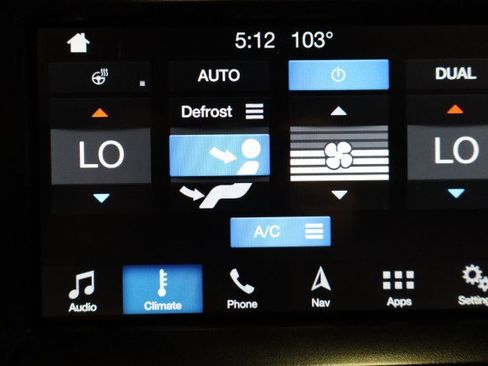 Used 2016 Ford F150 Lariat w/ Equipment Group 502A Luxury AWD/4WD image 46