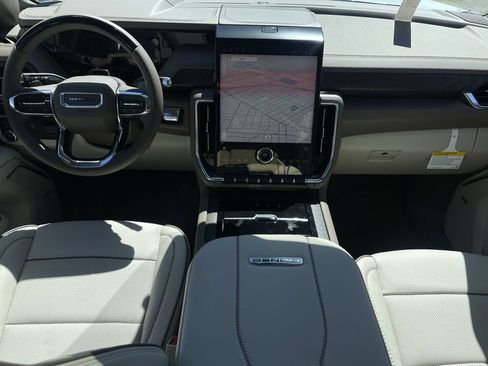 New 2026 GMC Yukon XL Denali w/ Denali Reserve Package AWD/4WD image 20