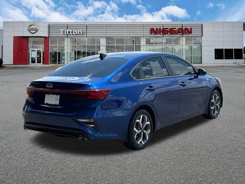 Used 2020 Kia Forte LXS FWD image 7