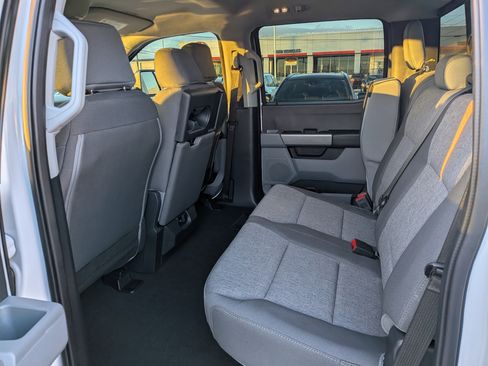 Used 2024 Ford F250 XL w/ STX Appearance Package image 12