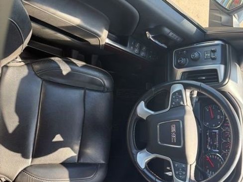 Used 2018 GMC Sierra 1500 SLT AWD/4WD image 18