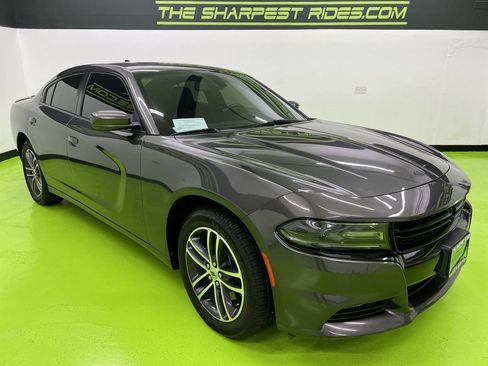 Used 2019 Dodge Charger SXT w/ Plus Group AWD/4WD image 2