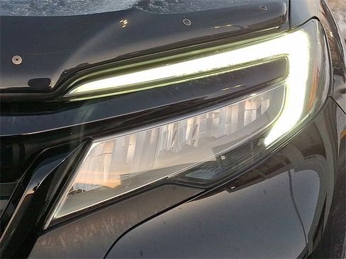 Used 2021 Honda Passport Elite image 9