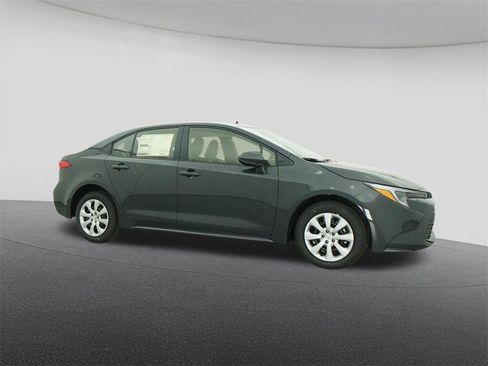 New 2026 Toyota Corolla LE image 28