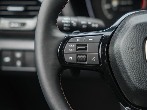 New 2025 Honda Pilot TrailSport image 32