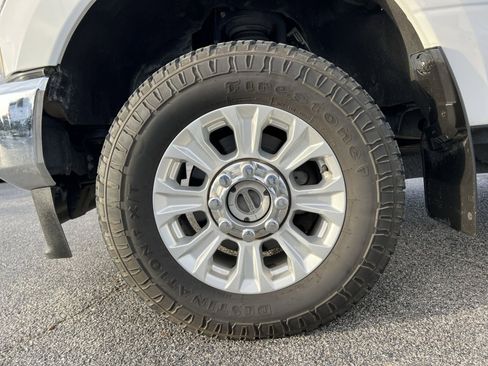 Used 2020 Ford F250 XLT image 12