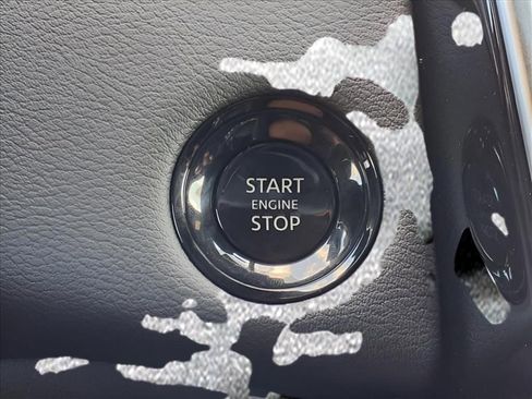 New 2026 Nissan Armada SL w/ Captain's Chari Seat Package image 20