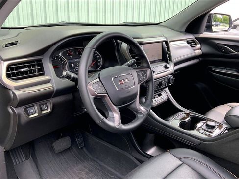 Used 2023 GMC Acadia AT4 w/ Preferred Package AWD/4WD image 13