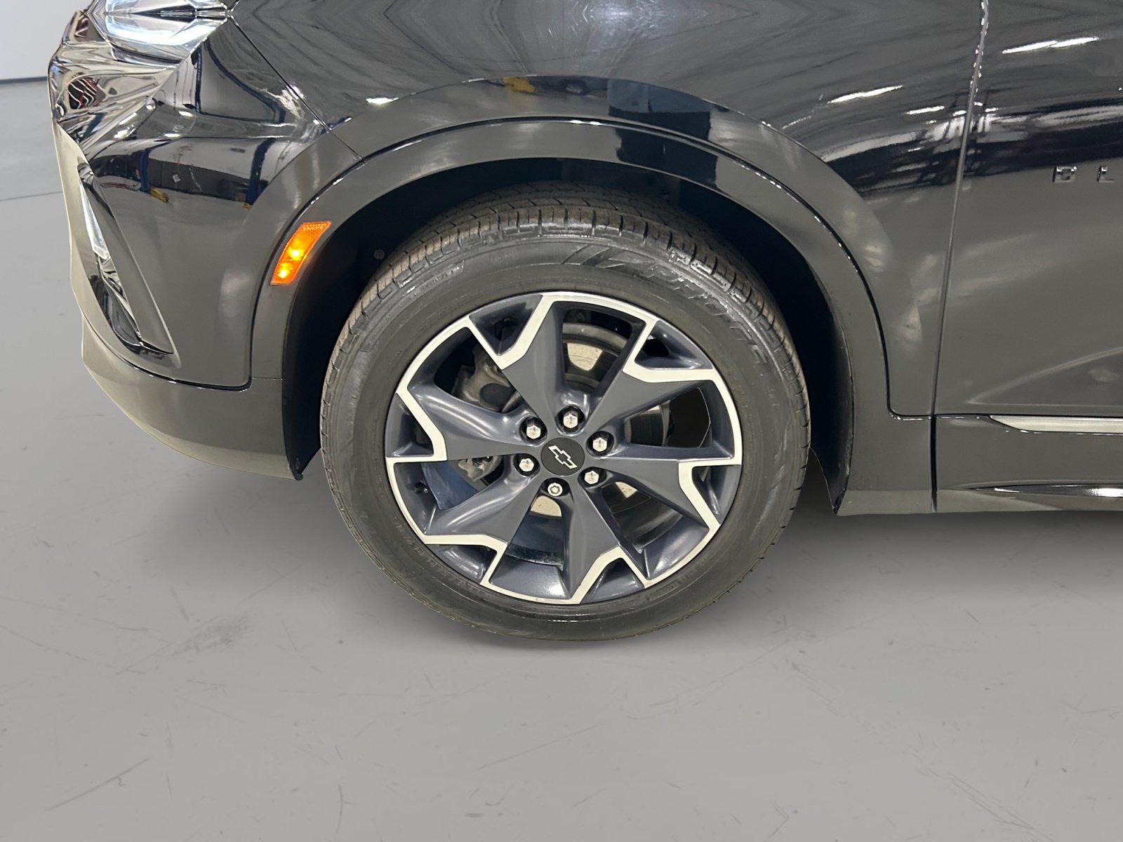 Used 2022 Chevrolet Blazer RS w/ Enhanced Convenience Package FWD image 9