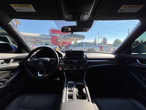 Used 2020 Honda Accord Sport image 21