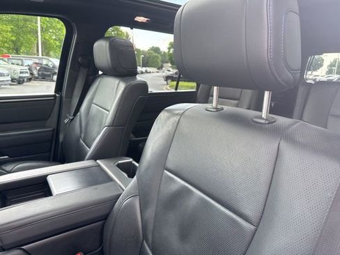 Used 2024 Toyota Sequoia Platinum AWD/4WD image 10