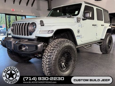 Used 2024 Jeep Wrangler Unlimited AWD/4WD image 5