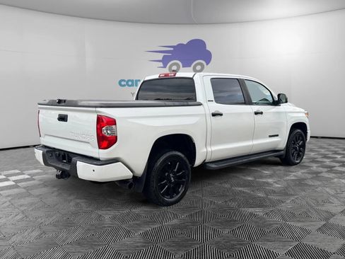 Used 2021 Toyota Tundra Limited w/ Limited Premium Package AWD/4WD image 5