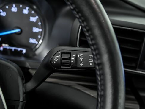 Used 2020 Ford Explorer Limited AWD/4WD image 24
