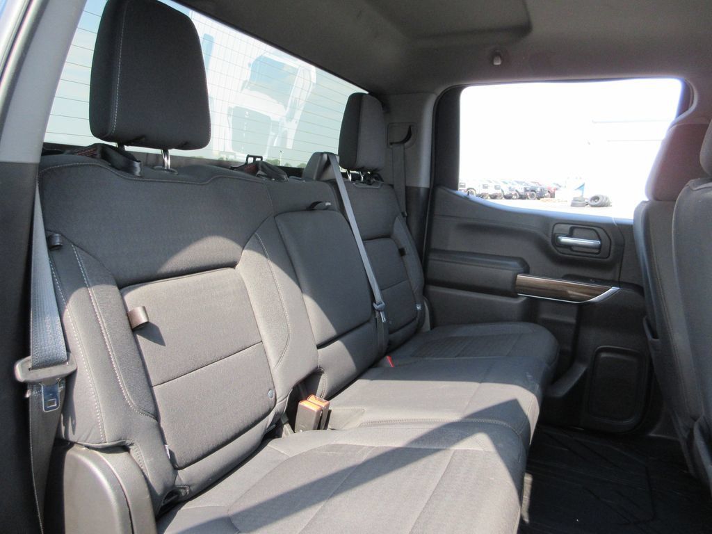 Used 2021 Chevrolet Silverado 1500 RST w/ Bed Protection Package AWD/4WD image 24