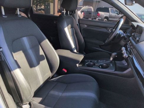 Used 2022 Honda Civic Sport image 29