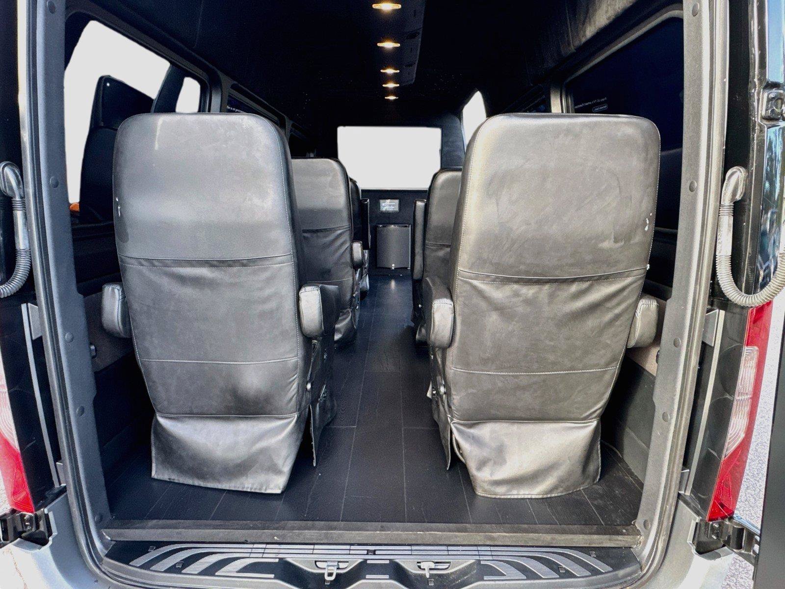 Used 2022 Mercedes-Benz Sprinter 2500 image 26
