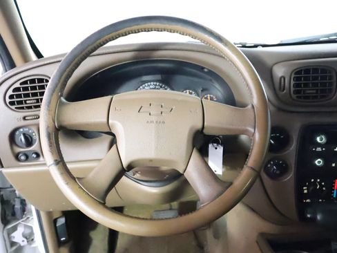 Used 2003 Chevrolet TrailBlazer LS w/ Preferred Equipment Group AWD/4WD image 30
