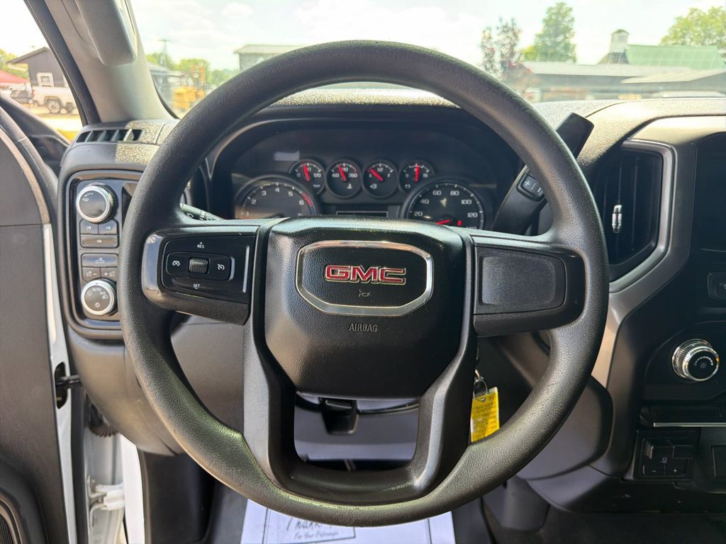 Used 2020 GMC Sierra 2500 4x4 Crew Cab w/ Convenience Package image 10