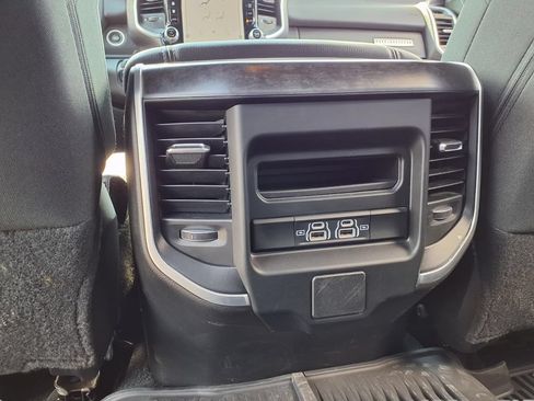 Used 2024 RAM 2500 Big Horn w/ Night Edition AWD/4WD image 20