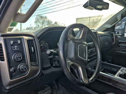 Used 2015 GMC Sierra 3500 Denali w/ Duramax Plus Package image 8