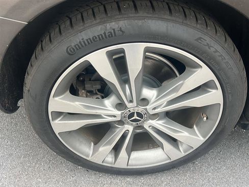 Used 2017 Mercedes-Benz C 300 C 300 image 17