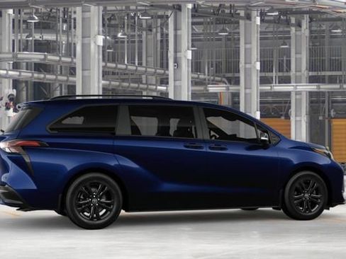 New 2026 Toyota Sienna XSE AWD/4WD image 11