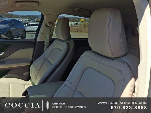 Used 2023 Lincoln Corsair AWD w/ Equipment Group 101A image 14