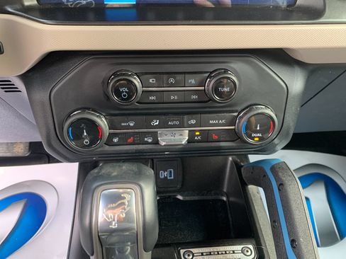 Used 2022 Ford Bronco Wildtrak AWD/4WD image 24