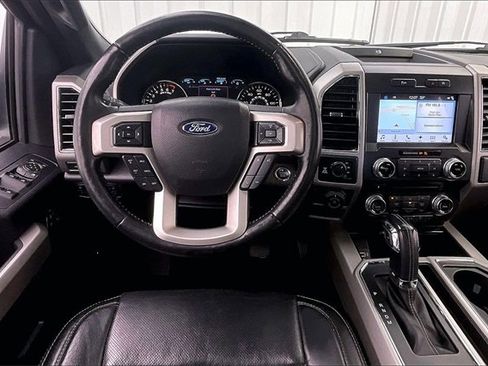 Used 2018 Ford F150 Lariat w/ Equipment Group 502A Luxury image 5