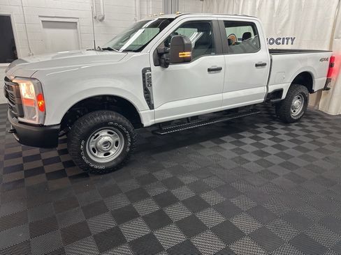 Used 2023 Ford F250 XL w/ 360-Degree Camera Package image 5