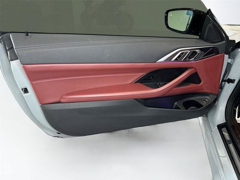 Used 2022 BMW 430i Coupe w/ M Sport Package RWD image 9