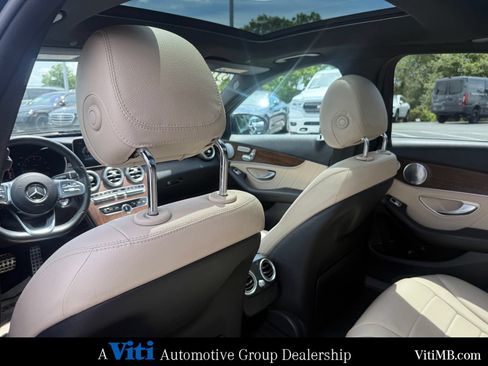 Used 2020 Mercedes-Benz C 300 4MATIC Sedan image 21