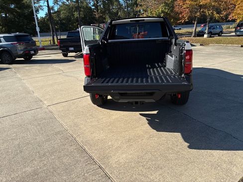 New 2025 Toyota Tacoma Trailhunter image 36