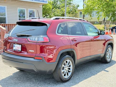 Used 2019 Jeep Cherokee Latitude Plus w/ Comfort/Convenience Group AWD/4WD image 5