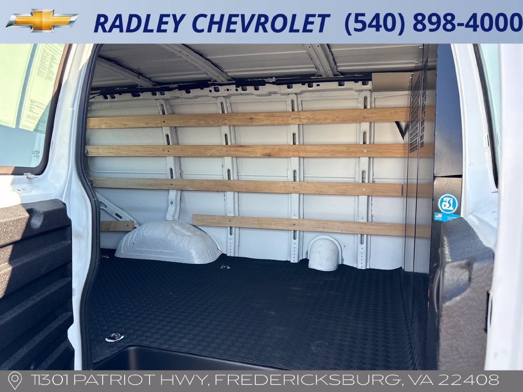 Used 2025 GMC Savana 2500 w/ Driver Convenience Package RWD image 10