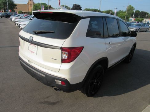Used 2019 Honda Passport Sport image 5