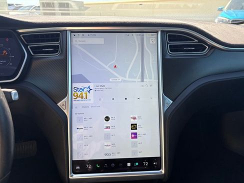 Used 2015 Tesla Model S 90D image 14